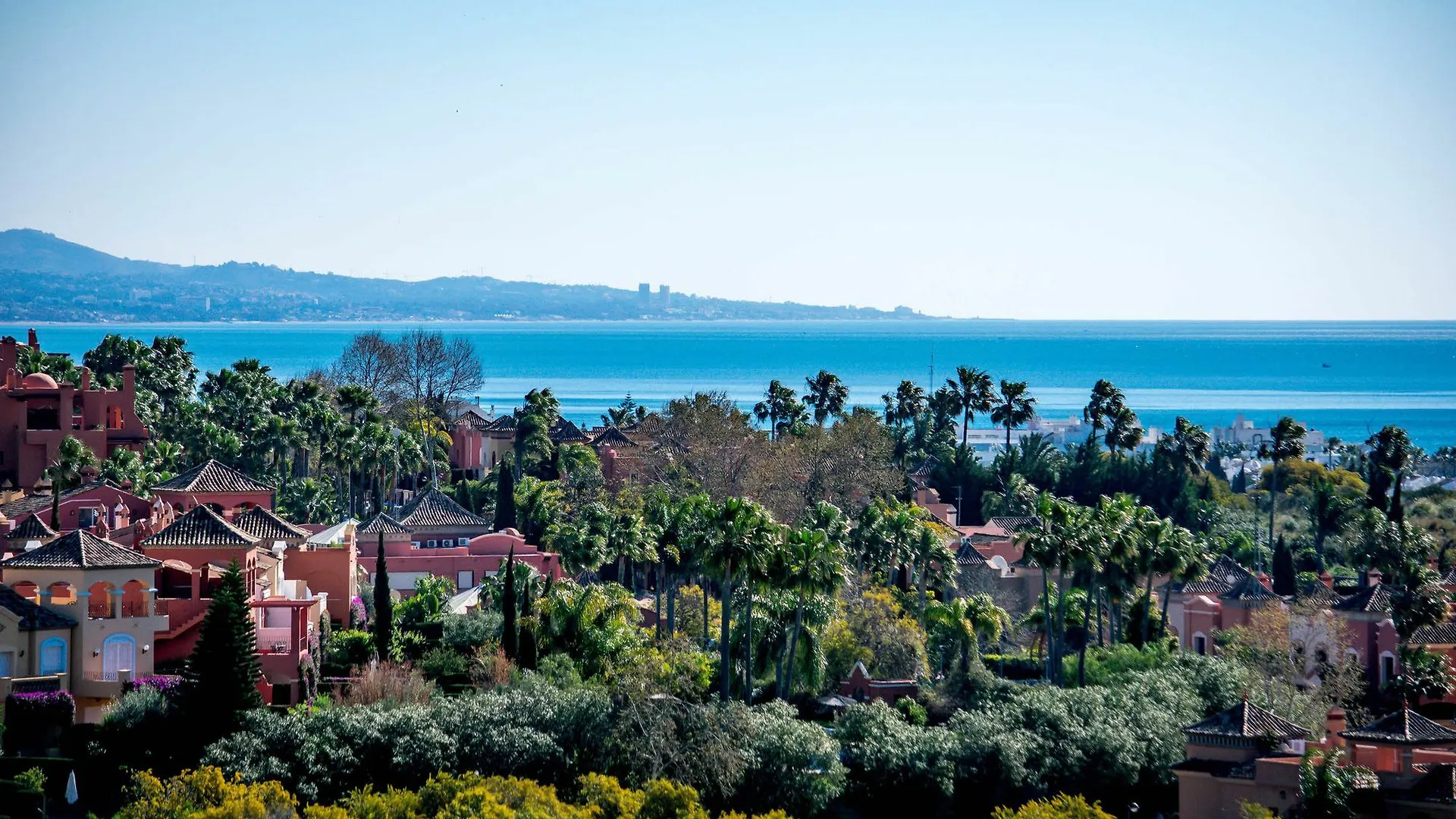 Sad-Spacious 2 Bedroom Duplex P.Banus Marbella Apartment